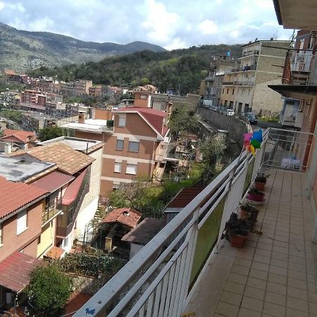 Appartamento Di Giuseppe Sonnino Exterior foto